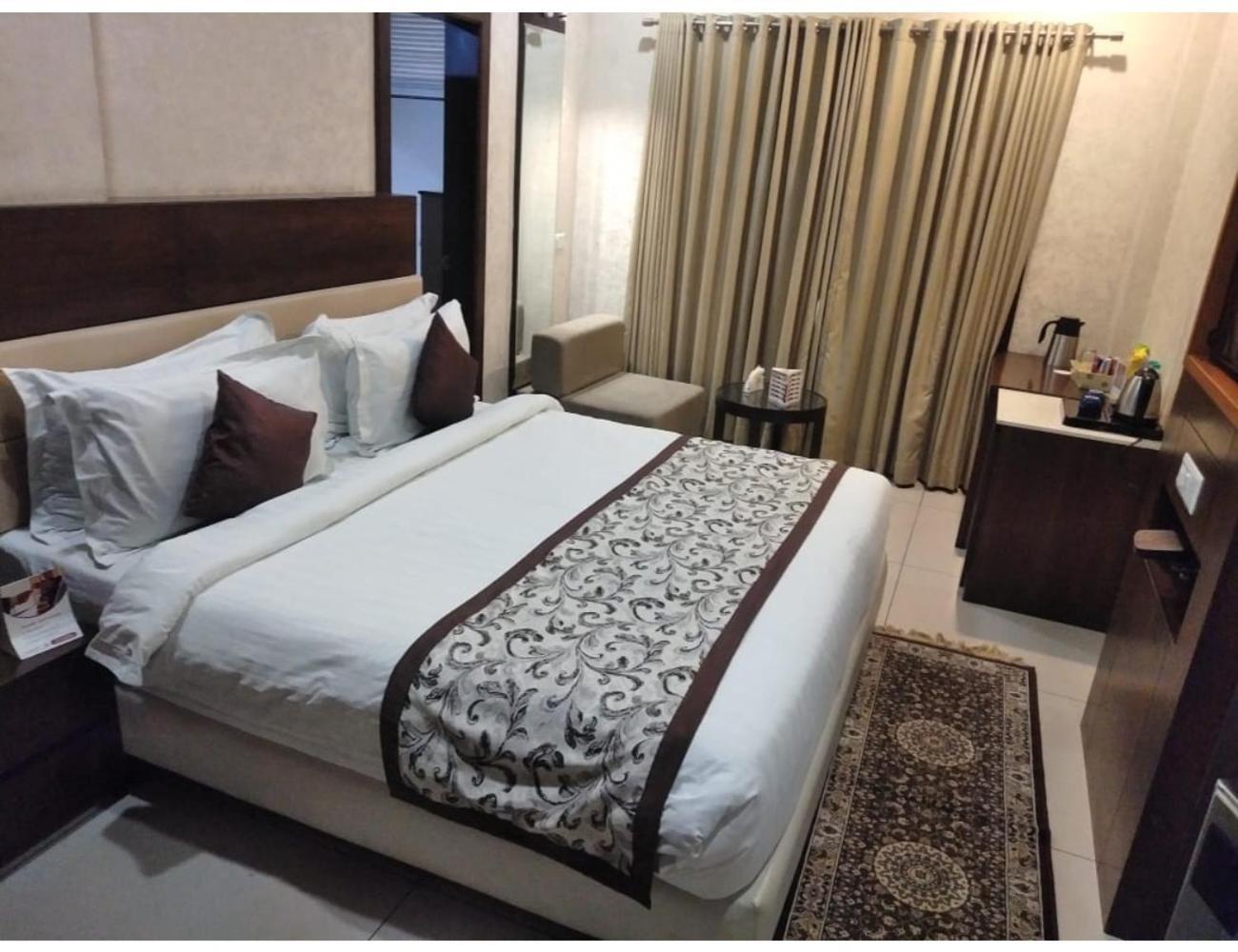 Hotel Solista, Chittorgarh Exterior photo