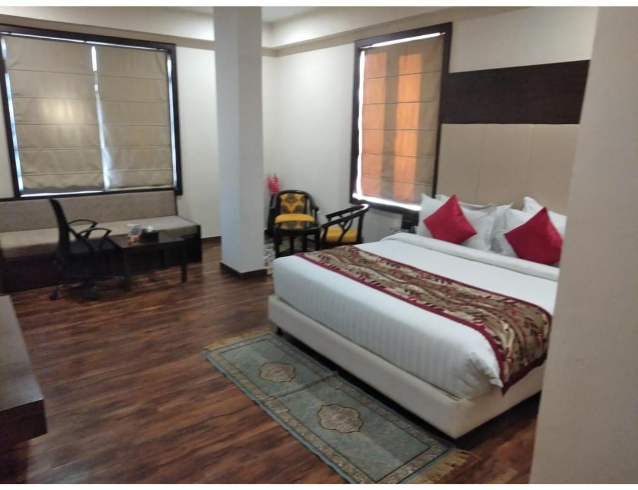 Hotel Solista, Chittorgarh Exterior photo